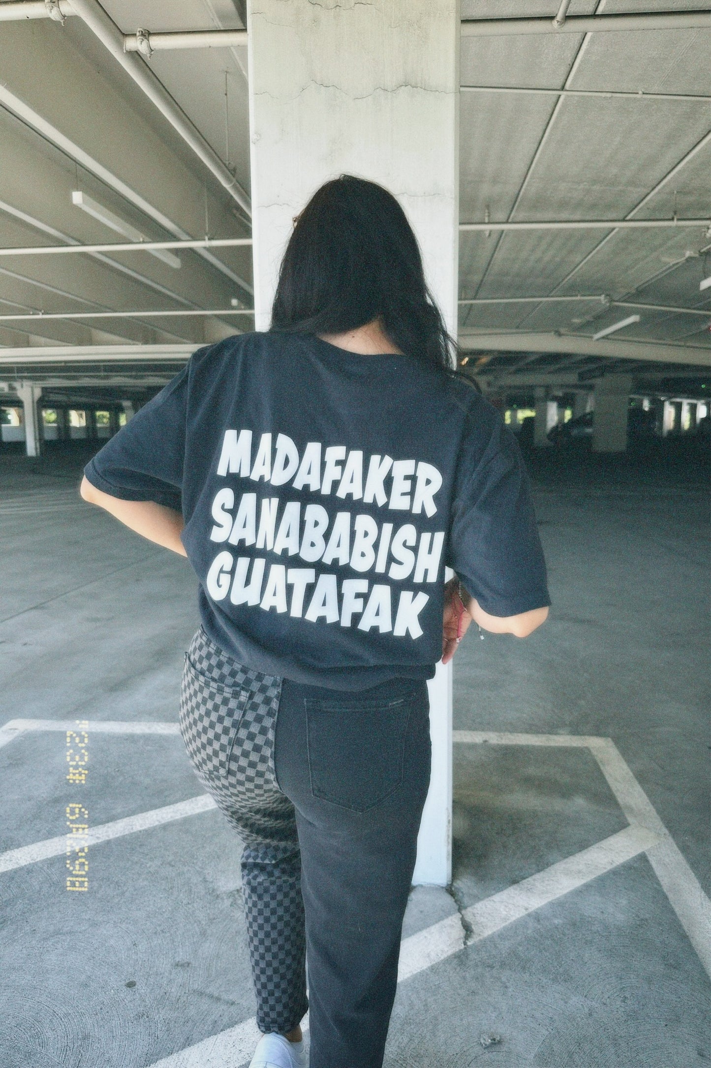 Mada... T-shirt (Black)