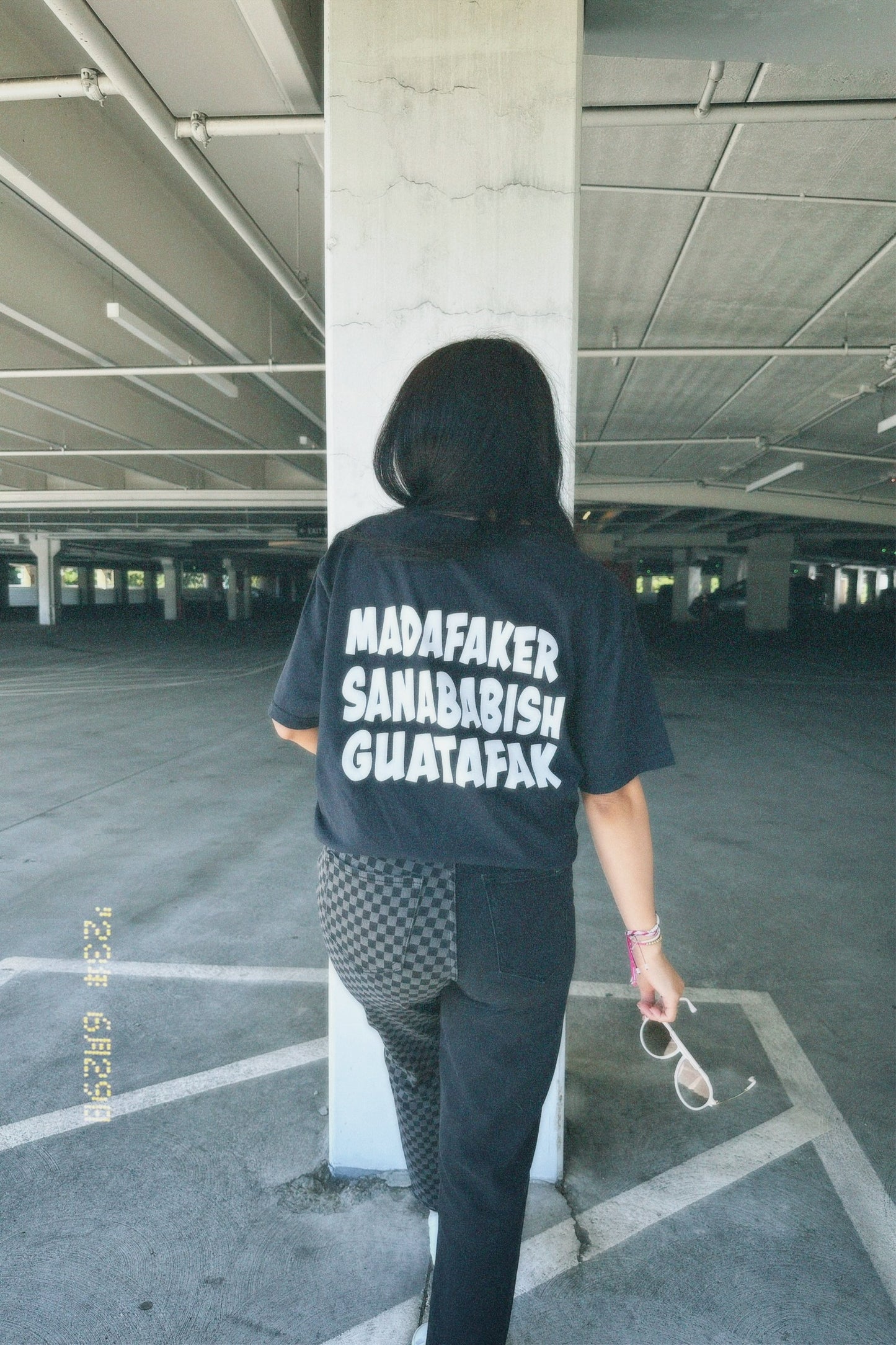 Mada... T-shirt (Black)